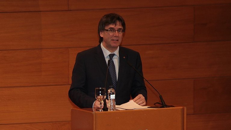 Carles Puigdemont en la Fira de Sant Josep de Mollerussa @JosepAPérez