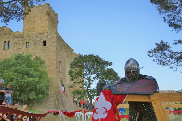 El Castell de Les Sitges acull el primer combat medieval de la Segarra El Castell de Les Sitges acull el primer combat medieval de la Segarra
