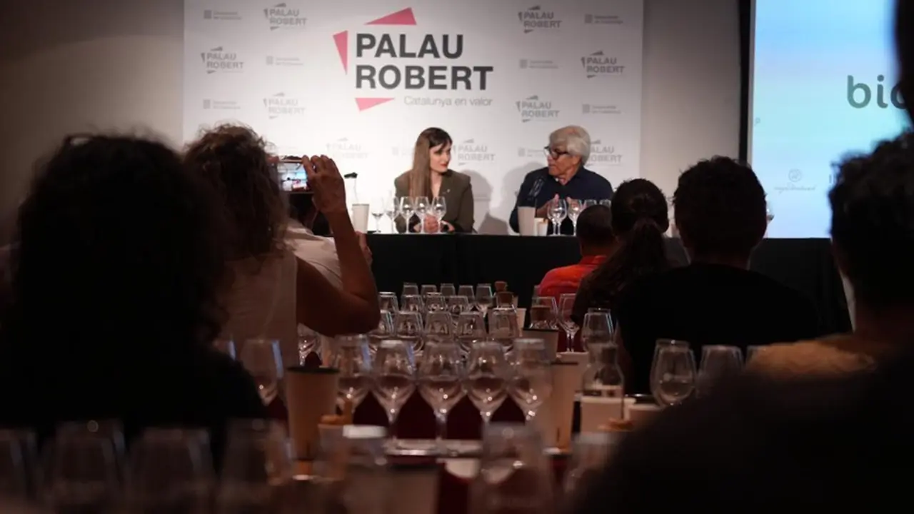 El paisatge botànic a l'entorn de les vinyes ©Incavi