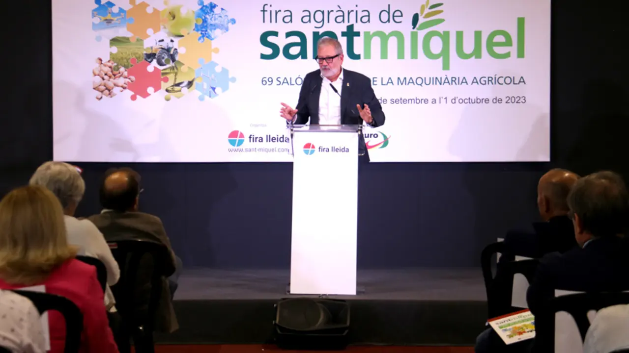 El president de Fira de Lleida, Fèlix Larrosa, durant l'acte de cloenda de la 69a edició de la Fira de Sant Miquel de Lleida - Foto: Alba Mor