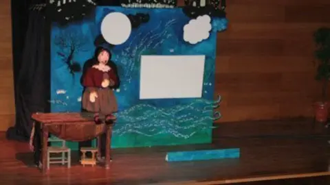 Estrena de l'espectacle de Teatre de Butxaca al Centre Cultural.