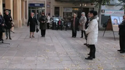 Membres de les entitats de la ciutat han llegit el manifest de la diada.