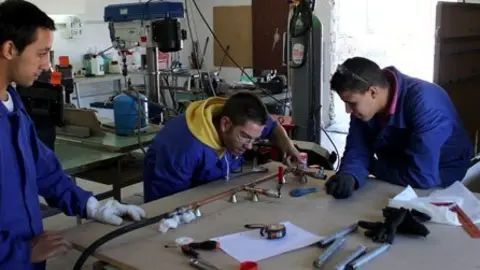 Els alumnes realitzaran pràctiques en les empreses de la comarca.