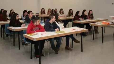 El tècnic Joaquim Fabrès imparteix el Curs d'Auxiliar de Fira.