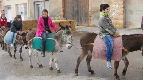 Els petits de la població van gaudir dels actes programat en la diada.