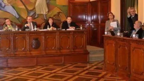 Imatge de la votació en el ple del mes de gener de la Diputació.