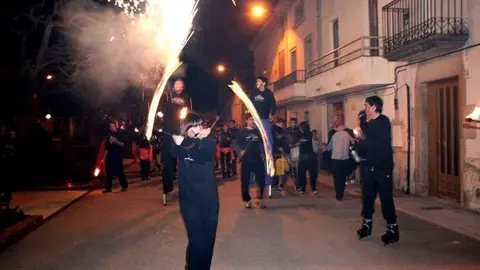 Foc i percussió amb el grup de jovent del Poal. 