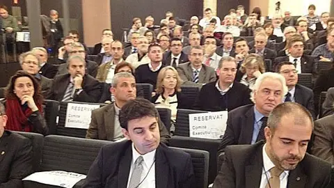 Joan Reñé va participar en la reunió municipalista a Barcelona.