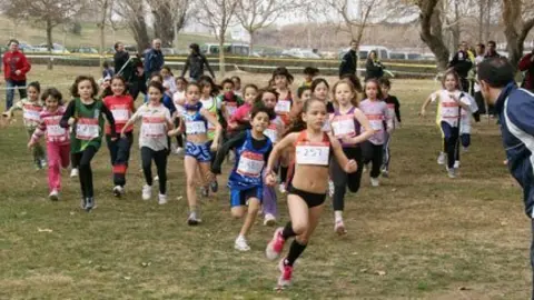 Sortida en una de les categories infantils del Cros Culleré.