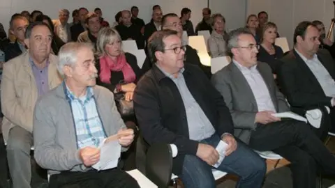 L&#39;alcalde de les Borges Enric Mir, amb Pané, Muro, i Villas.