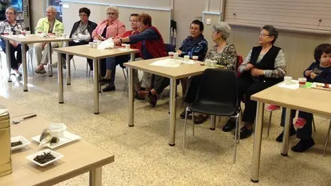 El local de la gent gran va acollit el tast de tes.