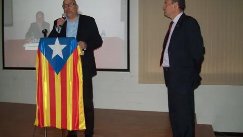 L'acte es va celebrar en una de les sales del Castell de la Floresta