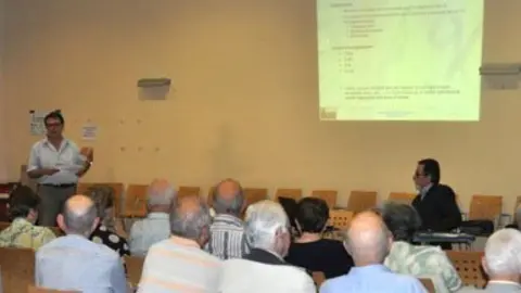 Els representants d'AMIC van explicar els objectius del projecte.