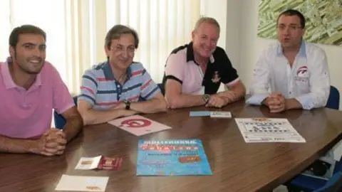 Els representants de la Cambra de Comerç i de Mollerussa Comercial.