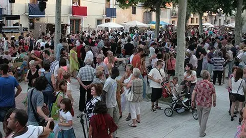 Centenars de persones van seguir la representació al llarg del cap de setmana.