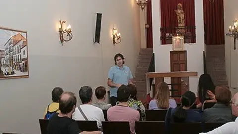 Joan Yeguas va fer una introducció a d&#39;imatge de Sant Isidori.