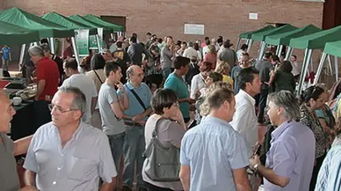 Els productors van mostrar la seva satisfacció pel nivell de vendes de la mostra.