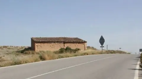 Punt quilòmetre 0,6 de la LV-2012, en el que es va produir l'atropellament mortal.