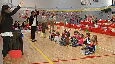 Els alumnes de l&#39;IES Mollerussa porten a terme les pràctiques a les escoles bressol.