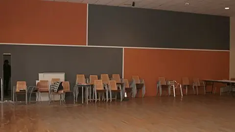 L'obra eliminarà la paret de pladur que separava la Bala de Ball de l'espai que s'ampliarà.