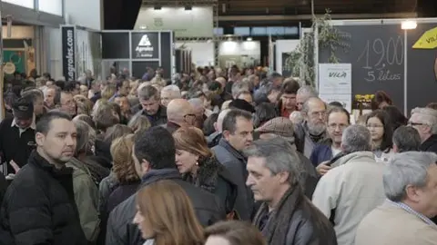 El públic omple el Pavelló de l&#39;Oli de les Borges Blanques, Fira de l&#39;Oli Verge Extra.