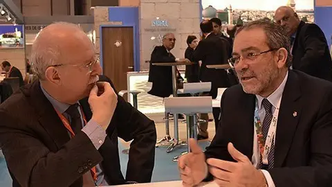 Reunió de Reñé i Wasercier, en el marc de la Fira de Turisme de Madrid.