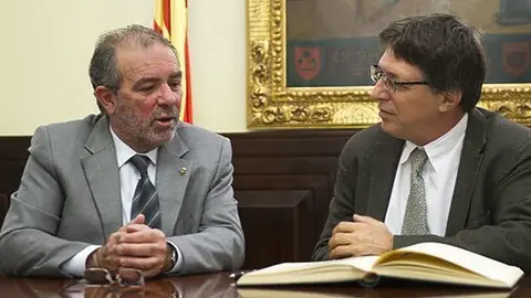 Joan Reñé amb ambaixador Israel Alon Bar en una reunió a la Diputació de Lleida.