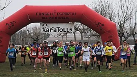 Sortida de les categories absolutes del Cros Ciutat de Mollerussa.