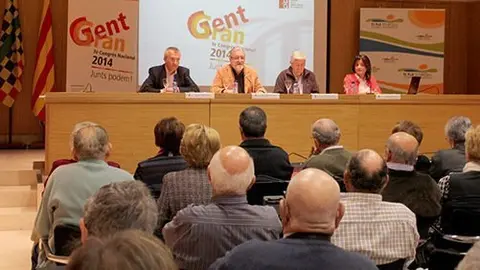 Fabregat i Forné presideixen la trobada amb la Gent Gran del Pla d&#39;Urgell.