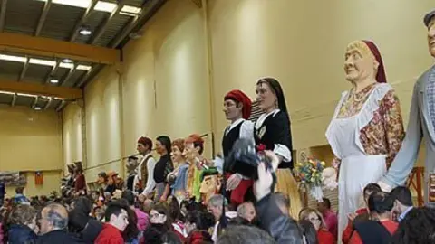 Imatge de la plantada de gegants de la Festa Major de 2013.