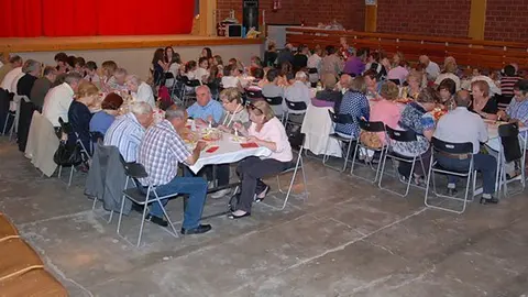 El sopar que van organitzar l'Associacio de Dones de Sidamon.