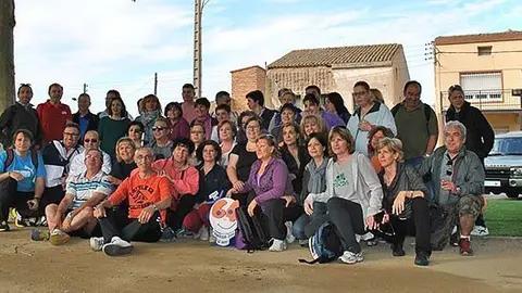 Els mollerussencs que van néixer el 1964, organitzadors de la Gran Revetlla.