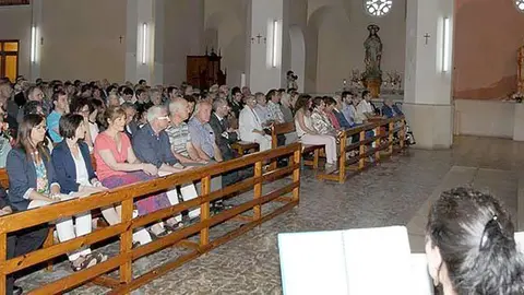 La festa de la gent gran del Poal es va iniciar amb un acte litúrgic.
