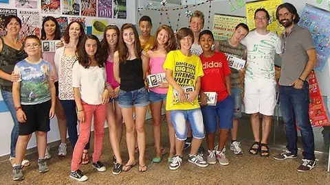 Els joves de l'EJI guanyadors del projecte Salta Planetas 2014.