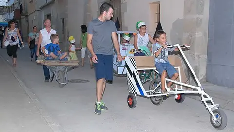 Els participants van recórrer els diferents carrers del poble. 