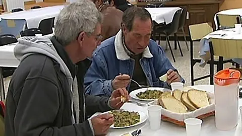La Generalitat impulsa ajuts als ens locals per lluitat contra la pobresa. (3/24)
