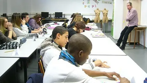 El joves que participan en el Pla de Transició al Treball (PTT) a Mollerussa.