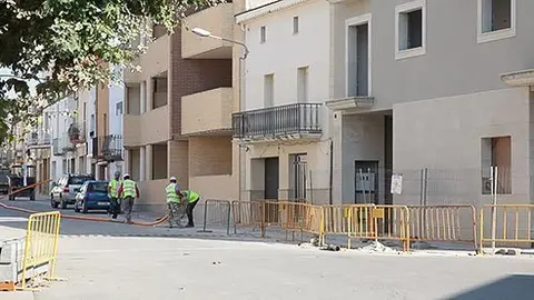 Obres de la xarxa de Gas Natural a Castellniu de Seana.