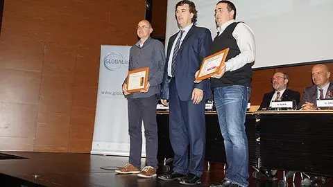 El director del col·legi La Salle Joan Escalè, va recollir en nom de l'estudiant.