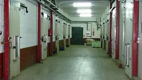 Instal·lacions frigorífiques de la Cooperativa Agrícola Les Planes de Torregrossa.