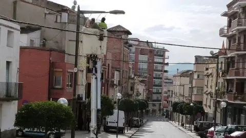 Instal·len els llums de Nadal a les Borges (24-11-2014)