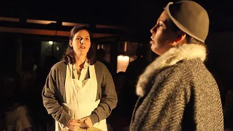 Producció Memòria, Teatre de Butxaca i la Gata Roja
