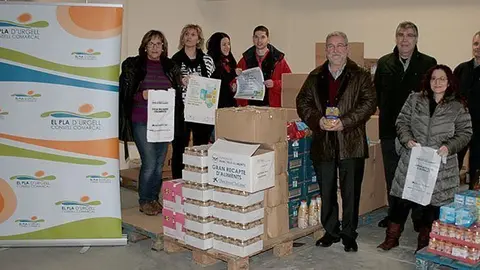 Els representants de les entitats que participen en el Gran Recapte.