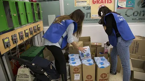 Voluntaris que han participat en la campanya del Gran Recapte al Pla d&#39;Urgell.