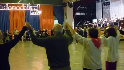 Sardanadal 2013 t