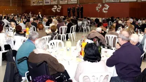 Dinar 25 anys residència Juneda-4