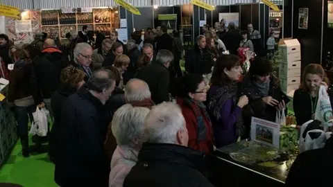 Una gran afluència de públic en el segon dia de fira.