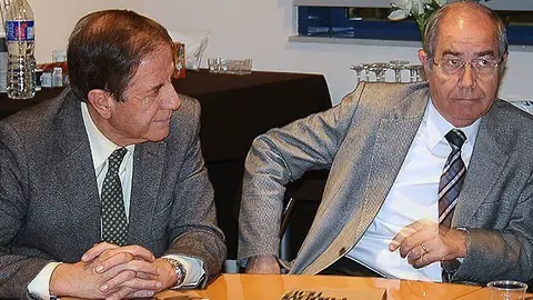 Àngel i Josep Maria Pujol en la presentació del llibre Que podem fer?