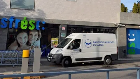 Campanya del Gran Recapte en els supermercats Plusfresc.