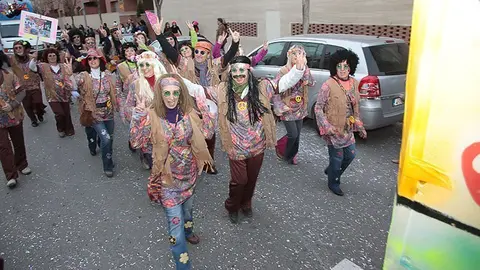 Multitudinària Rua de carnestoltes 2015 a Mollerussa.